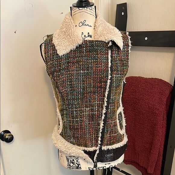 Desigual Faux Sherpa Leather Tweed Moto Bohemian Zip Up Mixed Media Vest - Picture 1 of 11